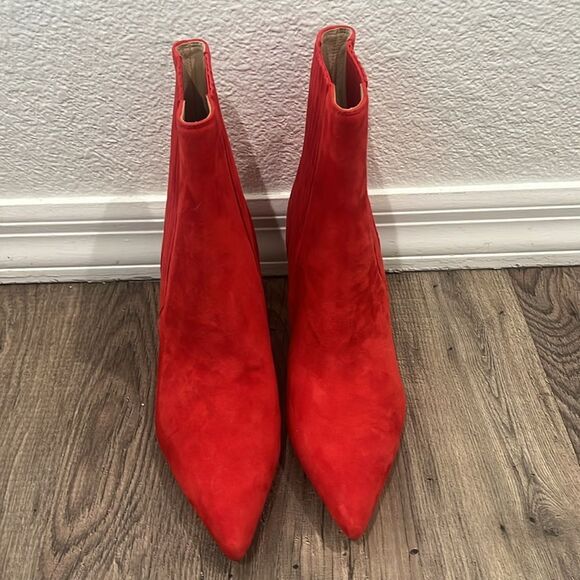 VERONICA BEARD WONDER WOMAN™ LISA STILETTO-HEEL BOOTIE Boots  498.00 - Picture 3 of 5